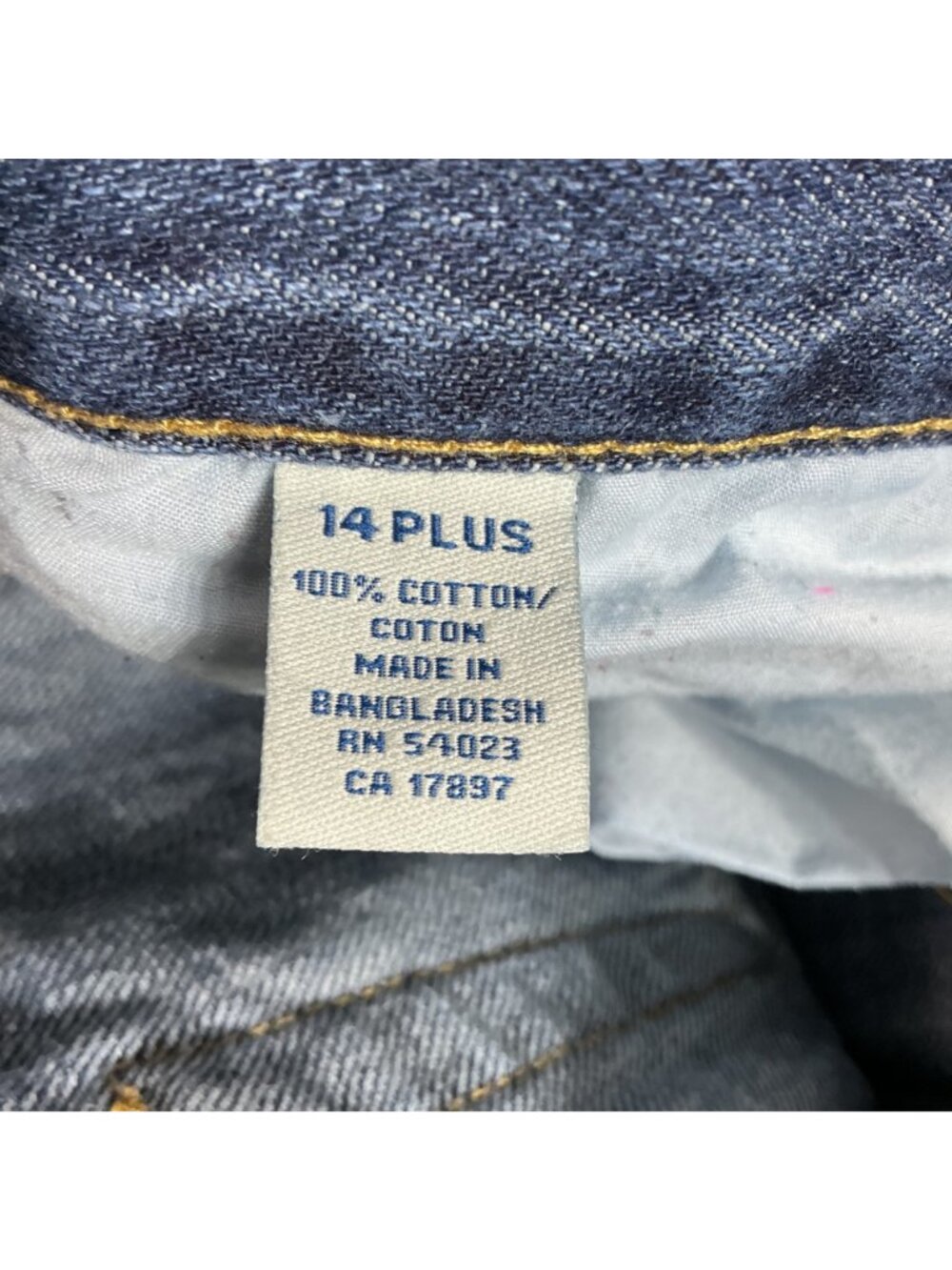 Women's Old Navy Classic Low Rise Flare Leg Jeans size 14 Plus 100% Cotton - Picture 5 of 10